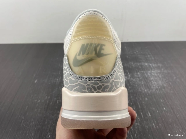 One Kick Jordan 3 Craft Air Ivory FJ9479-100 0803